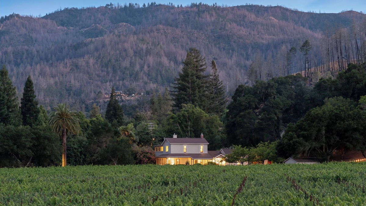 St. Helena House | The St. Helena House