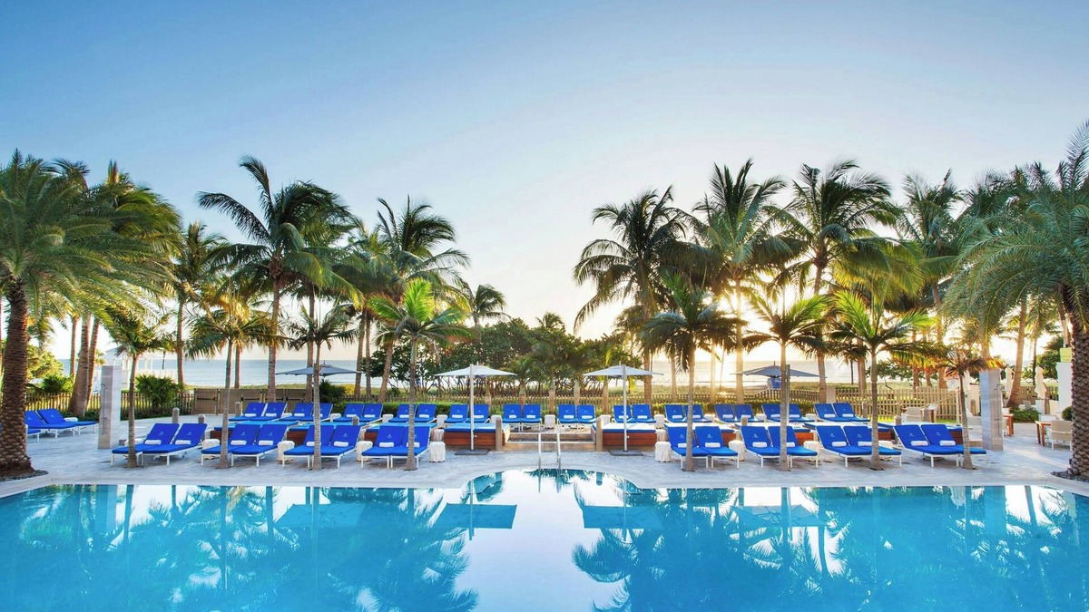 Bal Harbour Hotel | The St. Regis Bal Harbour Resort
