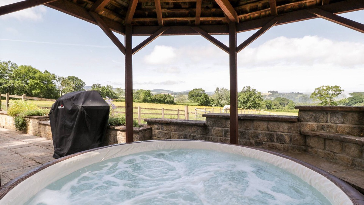 Fiddington Cottage | The Stables