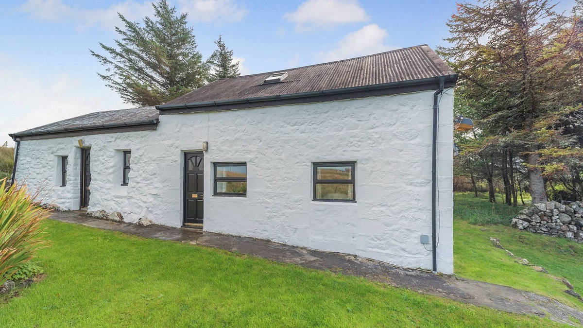 Bunessan Cottage | The Stables - UK37415