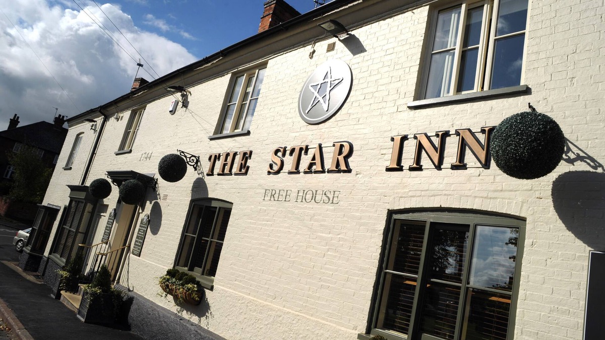 Thrussington Hotel | The Star Inn 1744