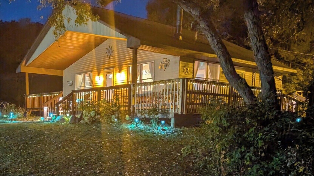 Mesick Cabin | The stars are shining bright . Come and enjoy this pet friendly cabin.