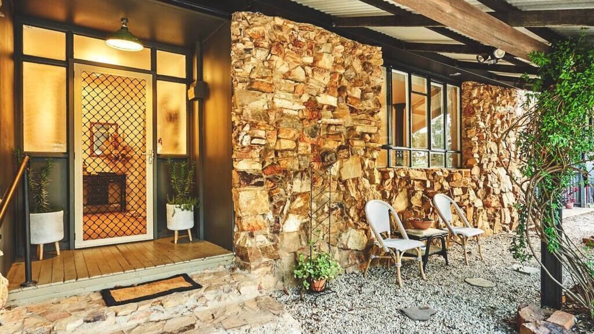 Bailieston House | The Stonehouse Nagambie