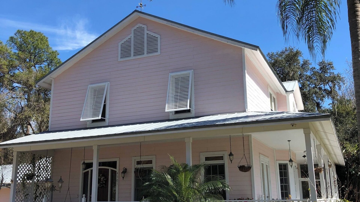 Sanford Apartment | The StudionVery Private with own entrance!
