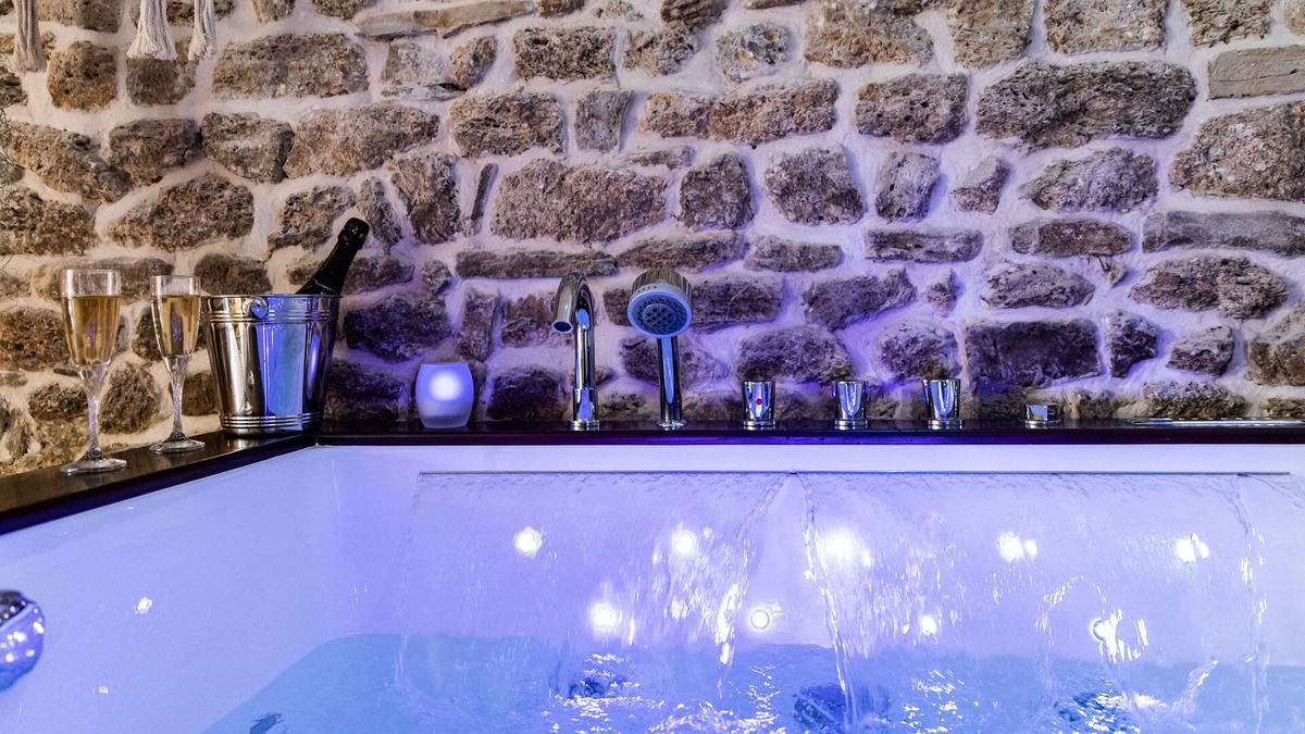 Longmesnil Apartment | "The suite of Etoile" cottage with private SPA (Balneo and sauna)