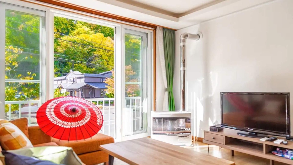 Chuo-ku House | THE SUNLIGHTUse of Sulphuric Acid when cleaning - THE SUNLIGHT / Sapporo Hokkaidō