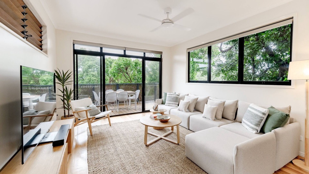 Sunrise Beach Apartment | The Sunshine Beach Luxe Coastal Retreat