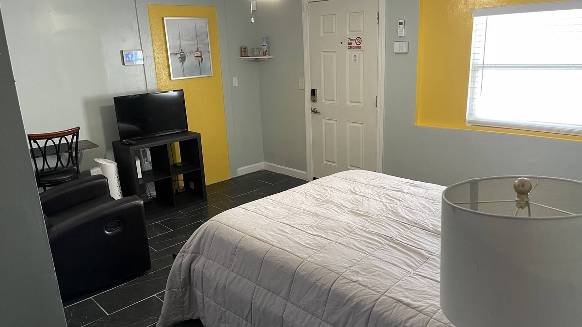 Brentwood House | The Sunshine Studio Place