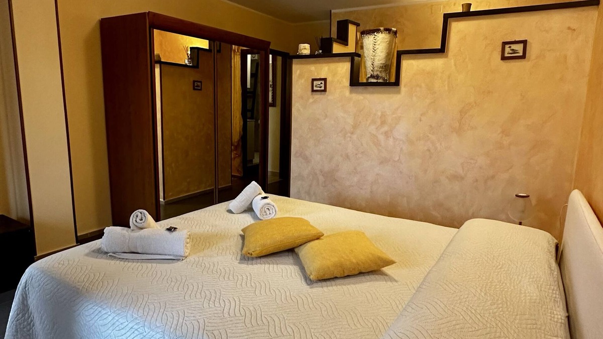 Perinaldo Apartment | THE TAVERN among the olive trees