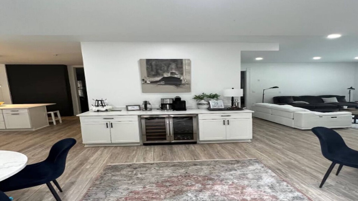 Bakerstown House | The Ten Doors, The Opulent Escape -Master Door, Luxury Retreat