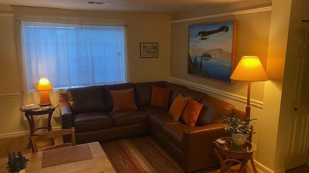 Ashland Cottage | The Terra Cottage Inn - Ashland, Oregon