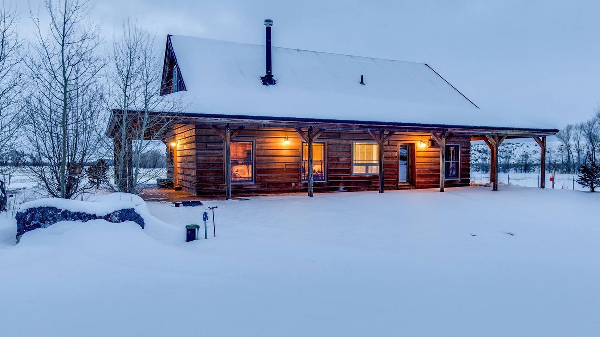 Felt Cabin | The Tetons for a family vacation retreat! - Yellowstone, Jackson Hole & Targhee