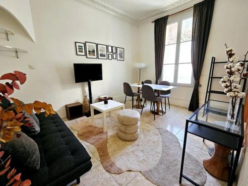 Vitry-sur-Seine Apartment | The Theodora Suite - Duke Housing
