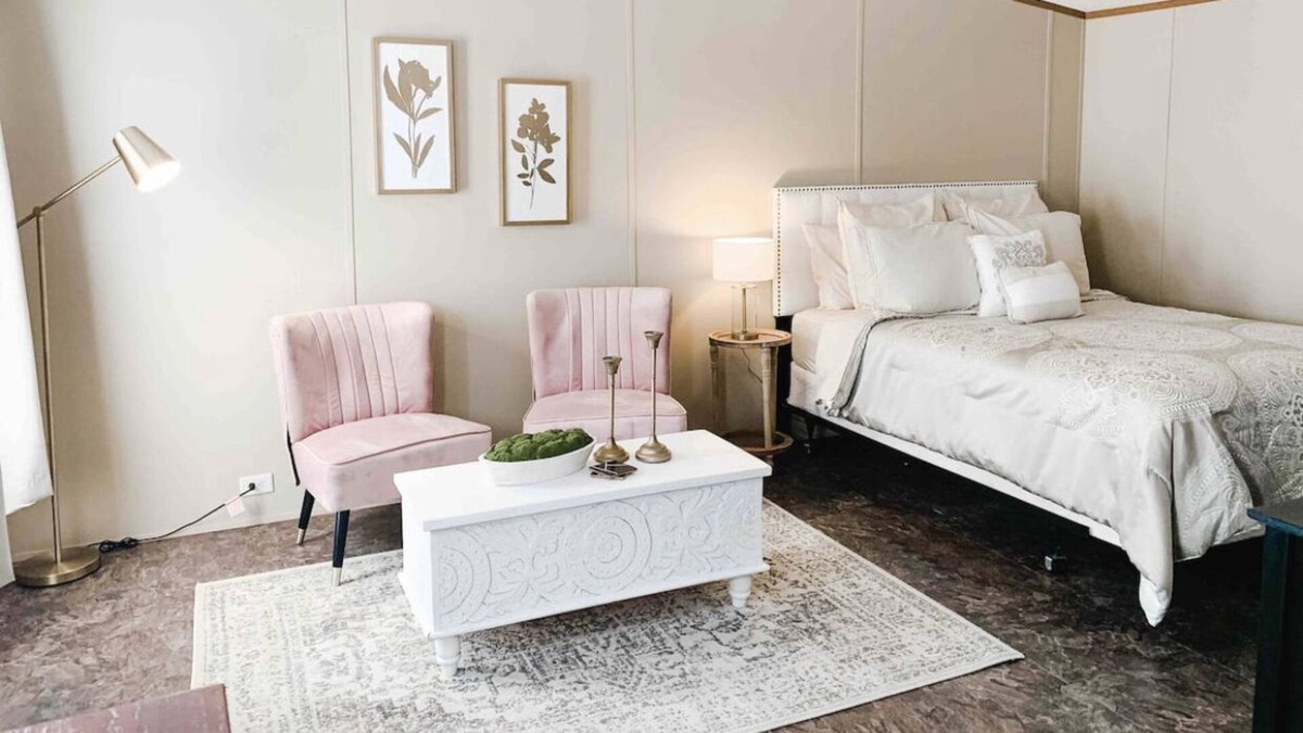 Levelland Apartment | THE TIFFANY - One Bedroom Studio Apartment