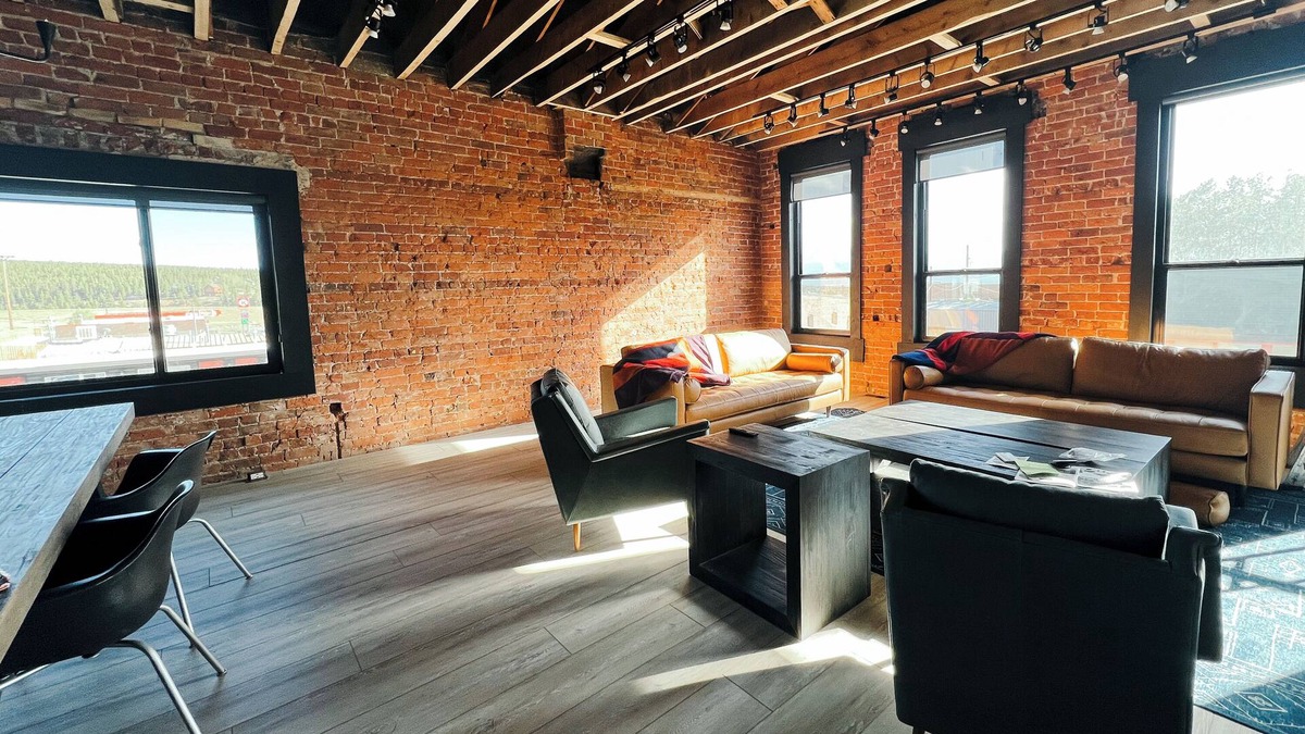 Leadville Hotel | The Timberline