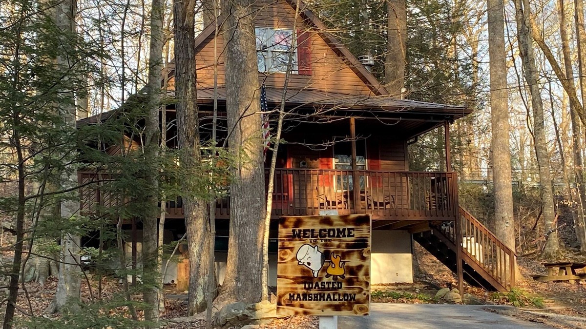 Mount Nebo House | The Toasted Marshmallow - Cabin near the Lake