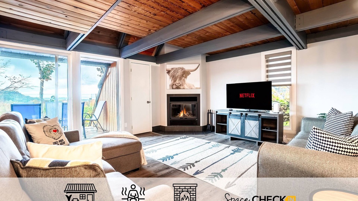 Beaupre Ski Chalet | The Tree-House | Sauna | Pool | BBQ