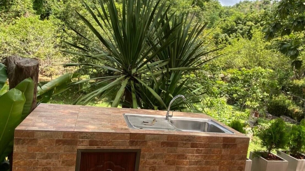 Suan Phueng Hotel | The Triple M Mountain Resort