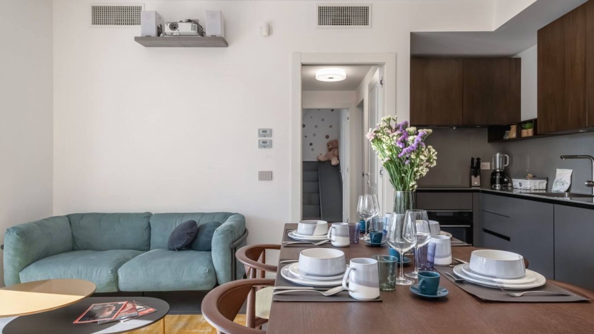 Zona XXIV Fonte Ostiense Apartment | The Tropical Corner by Rentbeat
