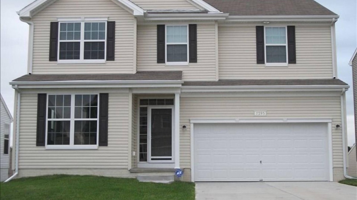 North Central Omaha House | The Ultimate Family Vacation Home! - ASK ABOUT A PRICE MATCH OPPORTUNITY!