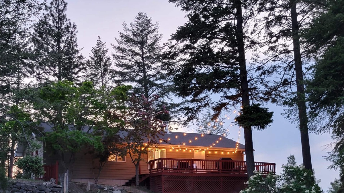 Finley Point House | The Ultimate Sunset on Flathead Lake