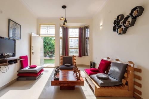 Bengaluru Villa | The Urban Haven by JadeCaps 3BHK Near Bengaluru Airport