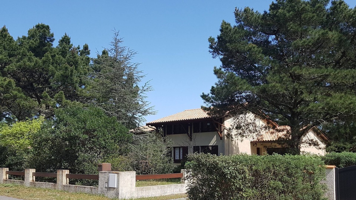 Maubuisson House | THE vacation home