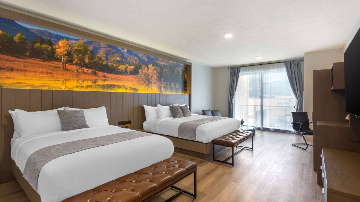 Parowan Hotel | The Valor, an Ascend Collection Hotel