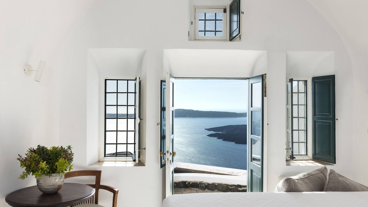 Imerovigli Hotel | The Vasilicos