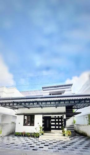 North Paravur Villa | The Veedu Entire Villa 3BHK-Kitchen "only for family"