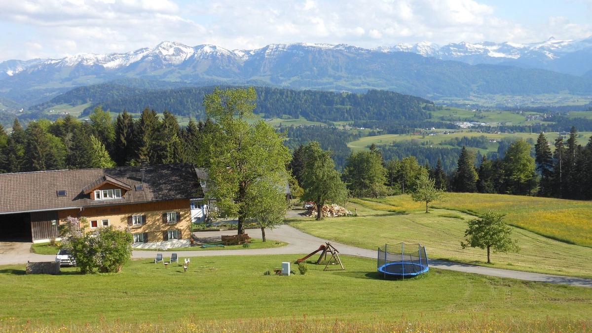 Sulzberg Apartment | The view of the mountains will inspire you
