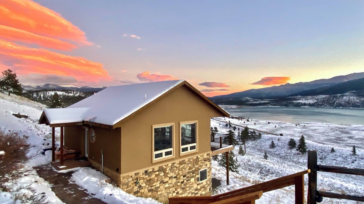 Twin Lakes House | The ViewHaus at Twin Lakes