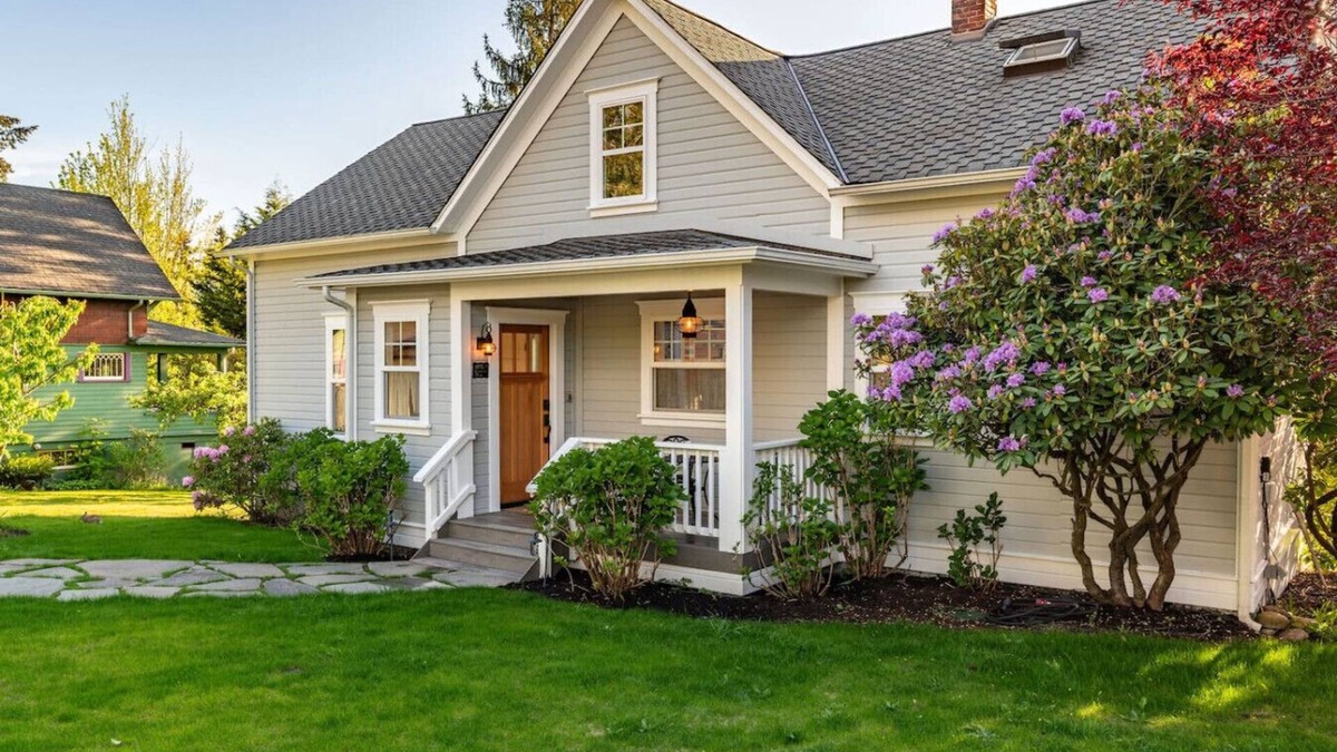 Poulsbo House | The Viking House - One of Poulsbo’s Few Remaining Original Homes—Steps from Downtown!