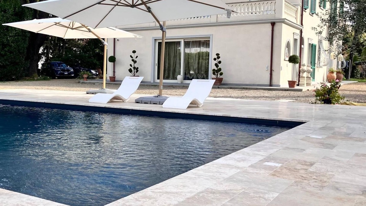 Staffoli Apartment | THE VILLA OF OUR DREAMSn"LA TERRAZZA" - apartment in villa with swimming pool.