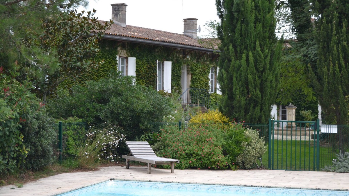Barsac Cottage | The vineyards of Camperos