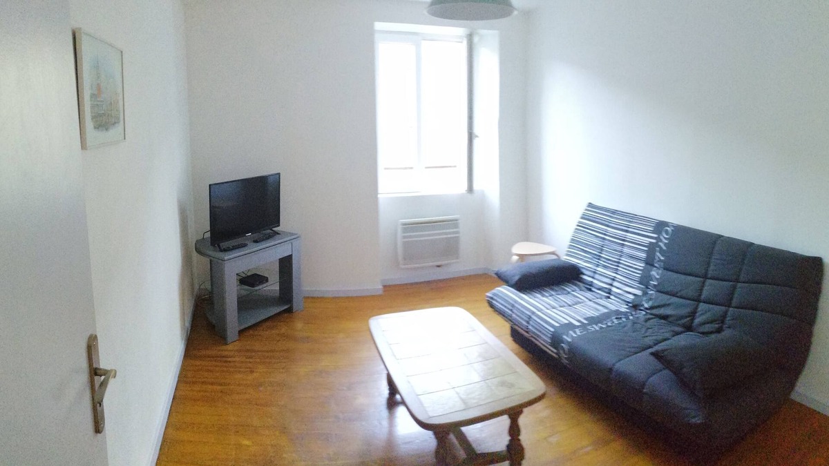 Ferrieres-Saint-Mary House | THE VIOLET