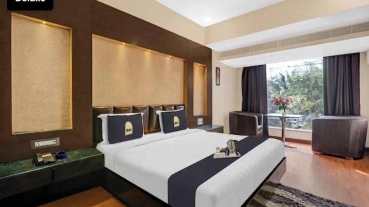 Misrikh Hotel | The Vishwanath Palace