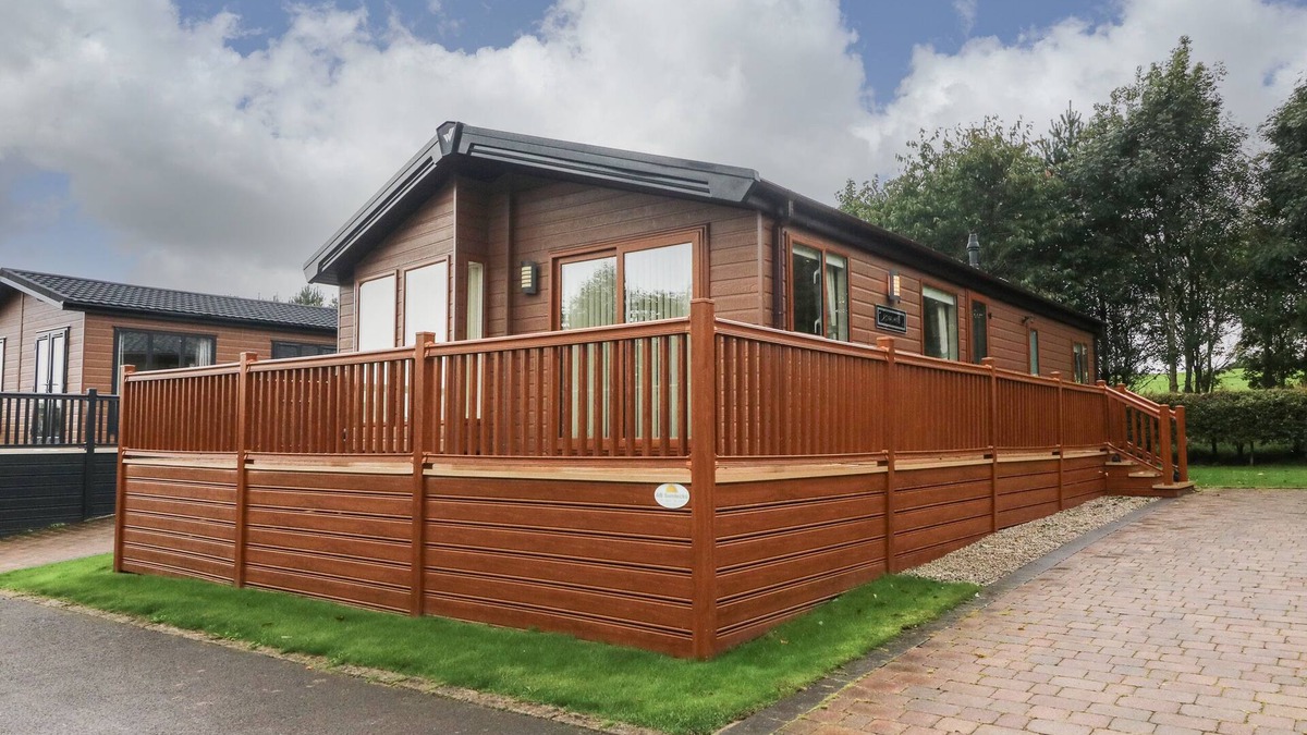 Skipton Cottage | THE WARREN, pet friendly, character holiday cottage in Hellifield