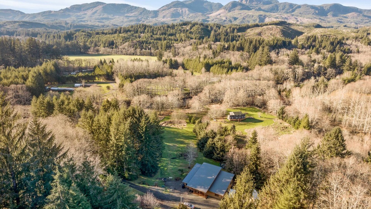 Oregon Coast House | The Waterman Lodge