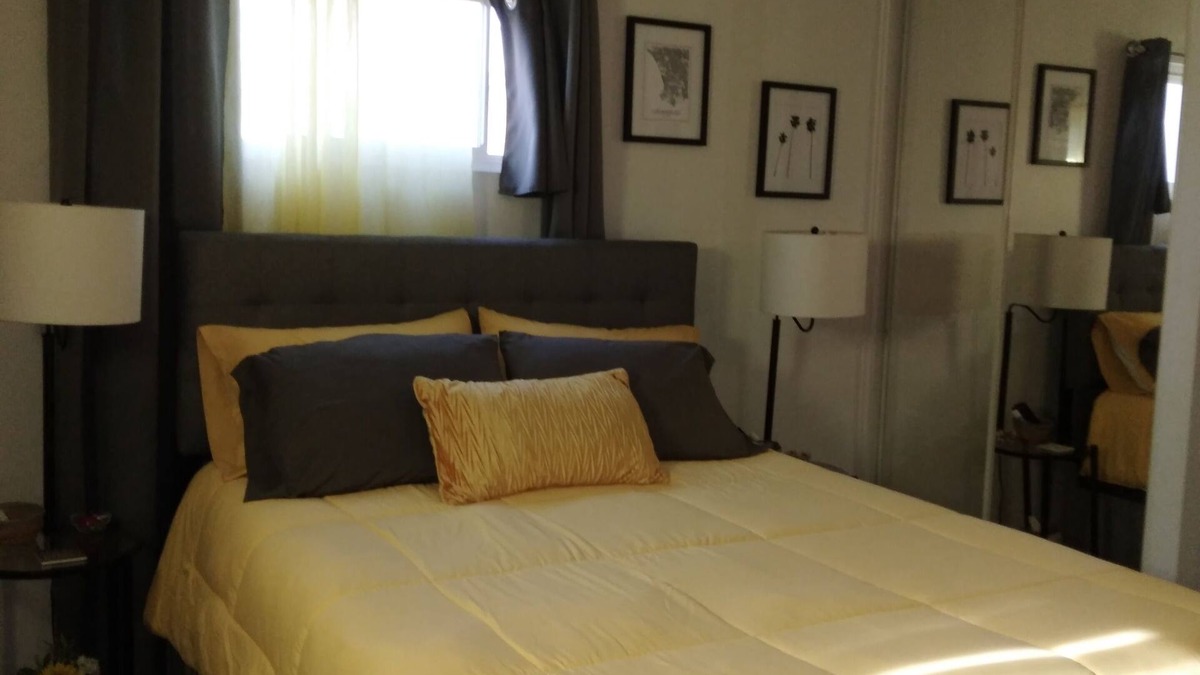 Harbor Apartment | The Welcome Room Guest Suite-Quiet, Private & SafenCONVENIENT:LGB Knott's Disney