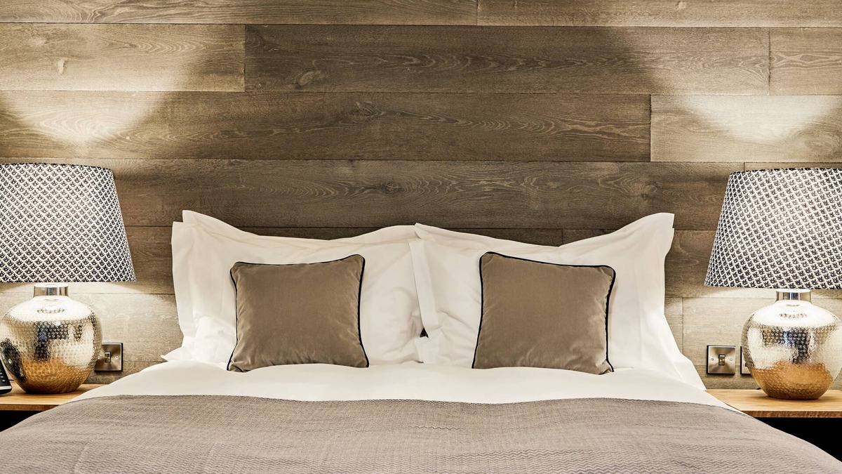 Stratfield Turgis Hotel | The Wellington Arms