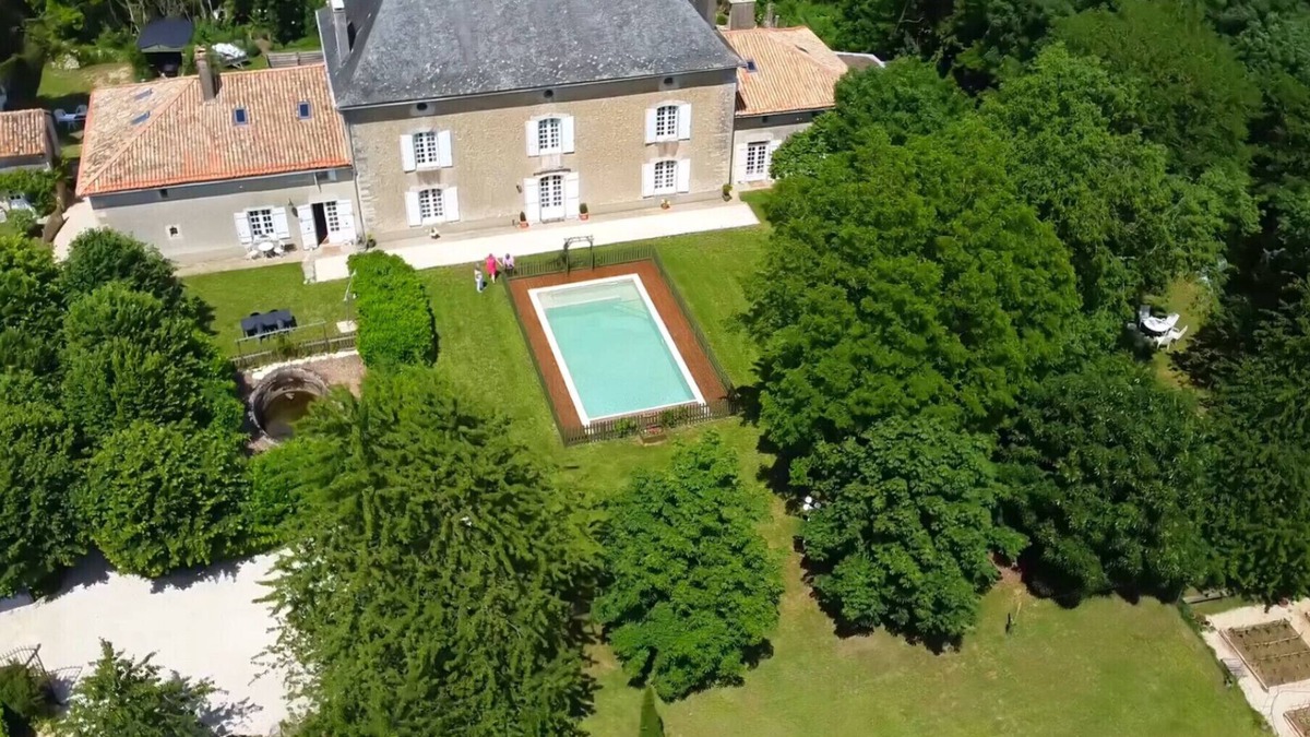 Limalonges Other | ‘The West Wing’ Gite at Le Logis De Limalonges.