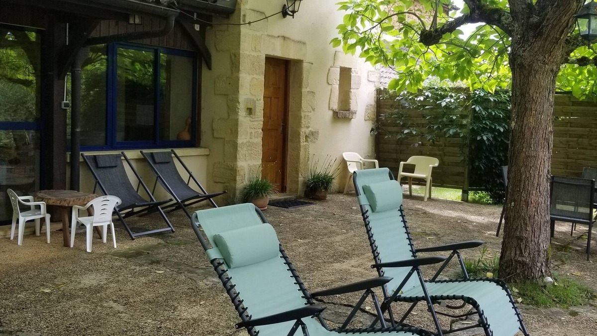 Saint-Julien-de-Lampon House | The wheel, peace and space in Périgord Noir
