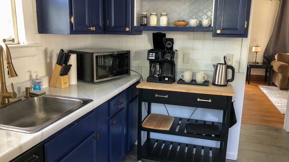 Niagara County House | The Whirlpool 3 bedroom USA walk to the park