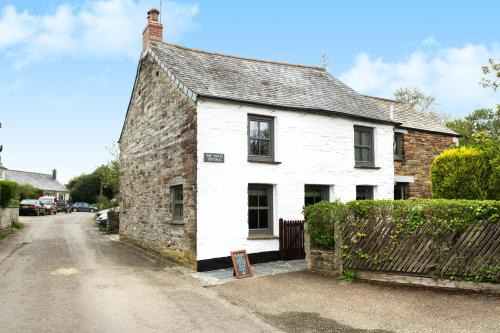 St Teath Bed & Breakfast | The White Cottage B&B