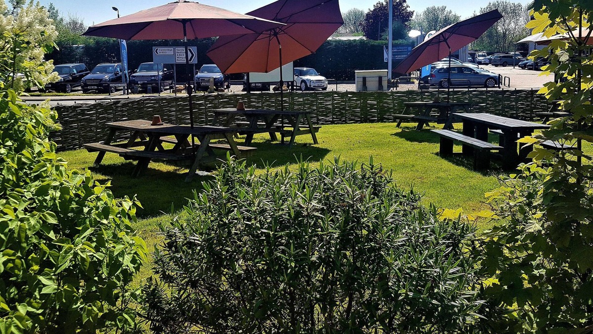 Cambridge Hotel | The White Horse Inn