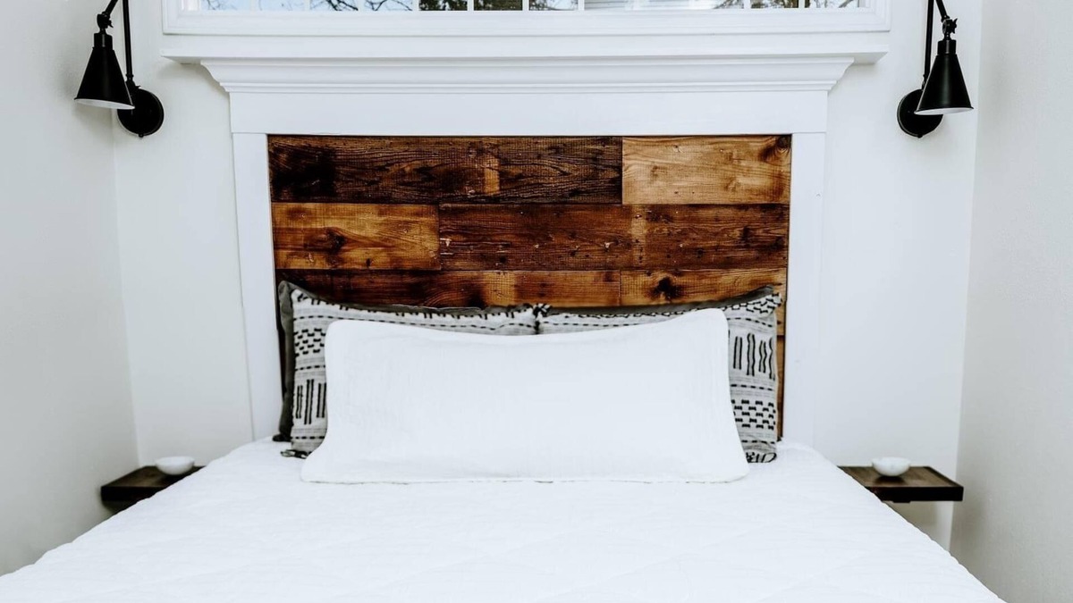 Dublin Cottage | The White Pine Cottage in Dublin