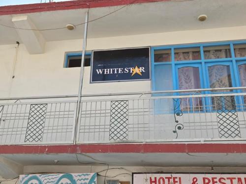 Kaza House | The White Star By StayApart