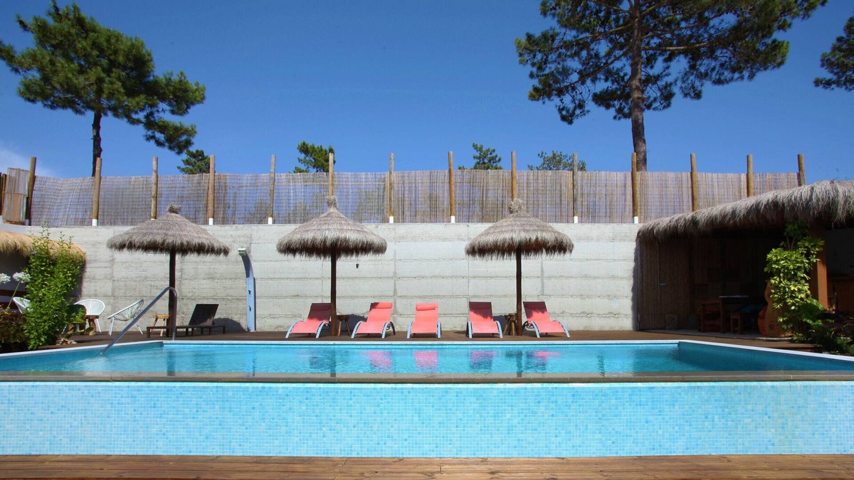 Carvalhal Villa | The White Villa by The Getaway Collection