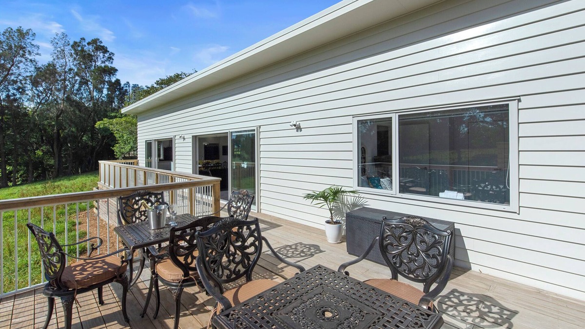 Lepperton House | The Whitehouse - Lepperton Holiday Home